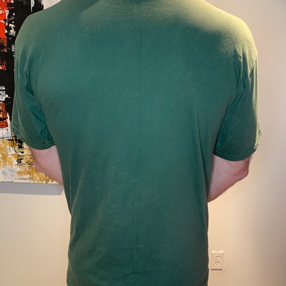 ❌SOLD❌OBEY Green T-Shirt - Picture 2 of 2